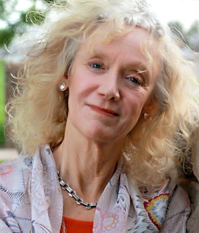 Schizophrenic America author Anni Damgaard